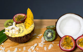 Mango-Kokos-Vanille Smoothie Bowl